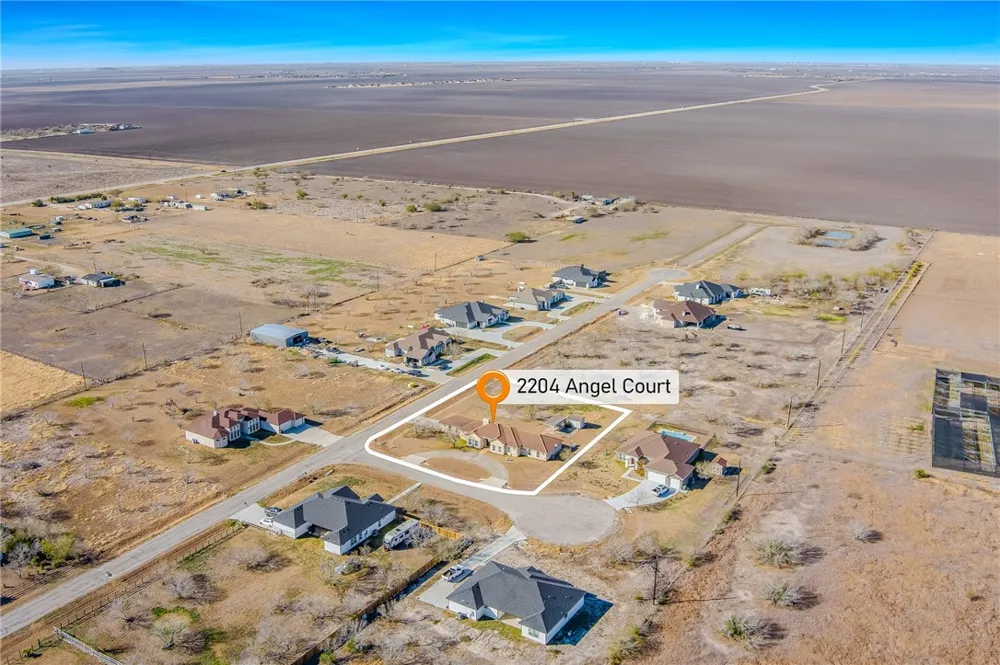 2204 Angel Court Corpus Christi, TX 78415