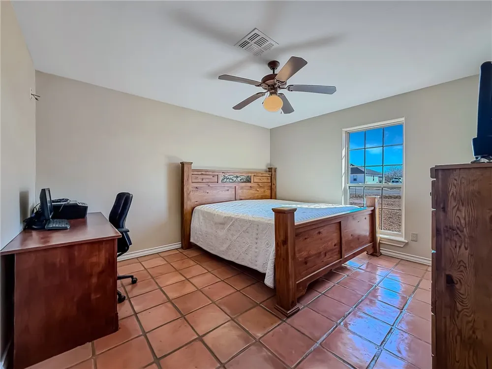 2204 Angel Court Corpus Christi, TX 78415