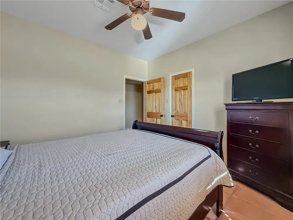 2204 Angel Court Corpus Christi, TX 78415