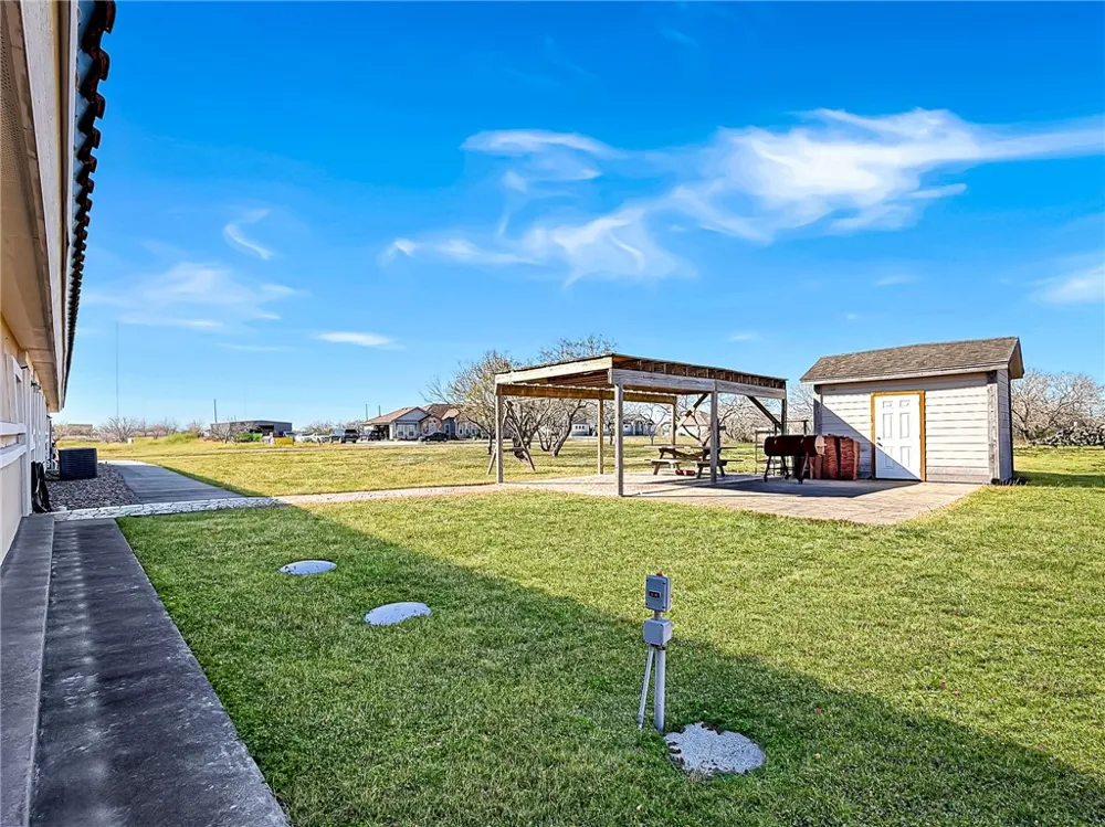 2204 Angel Court Corpus Christi, TX 78415