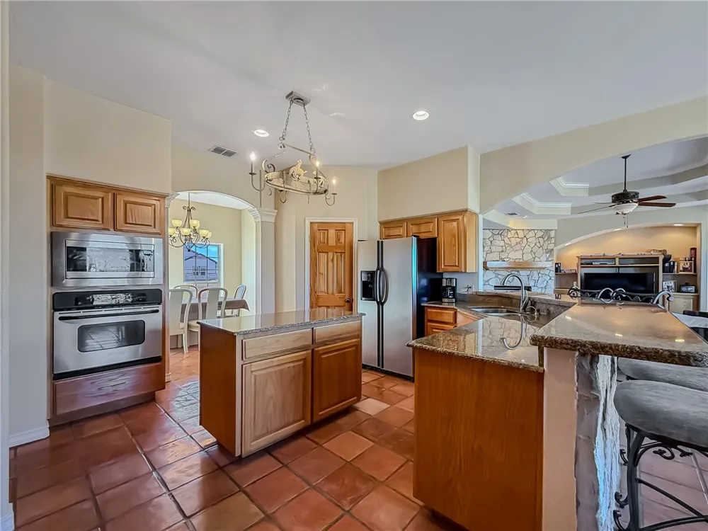 2204 Angel Court Corpus Christi, TX 78415