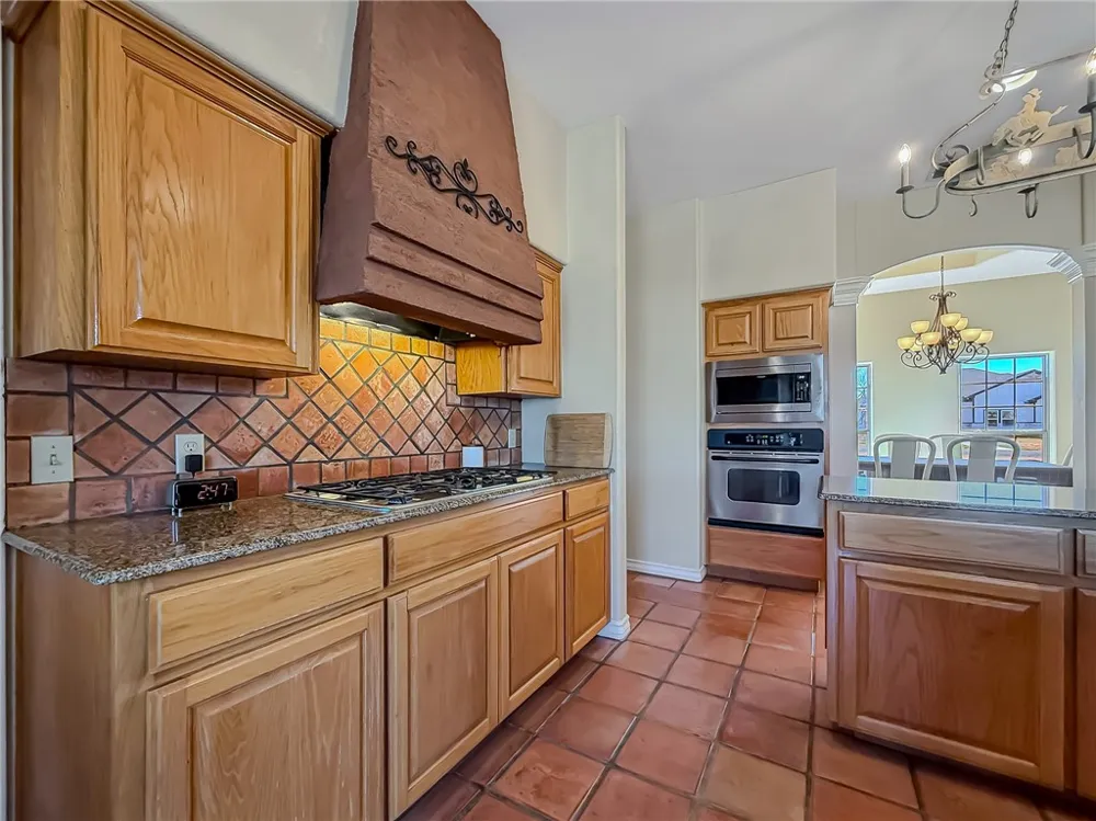 2204 Angel Court Corpus Christi, TX 78415