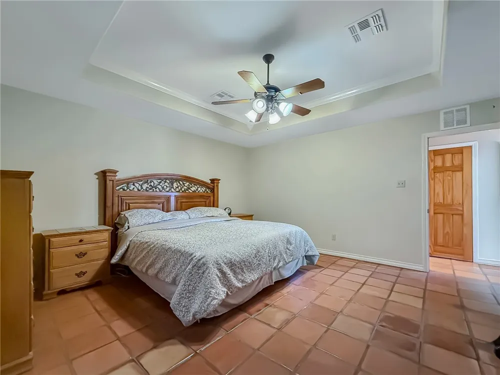 2204 Angel Court Corpus Christi, TX 78415