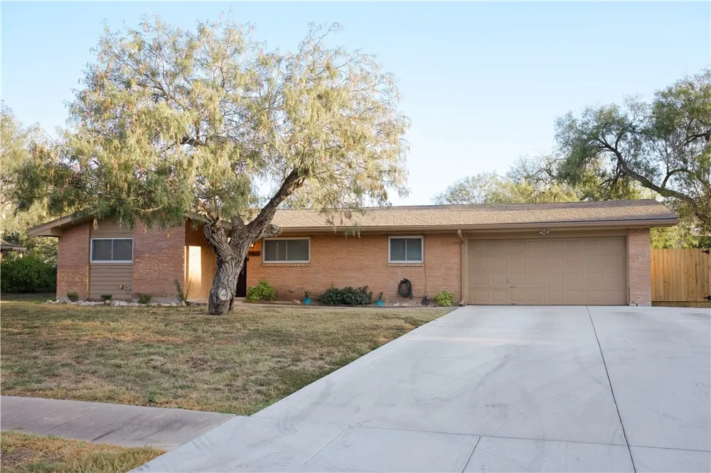 9501 Wilkins Dr Corpus Christi, TX 78410