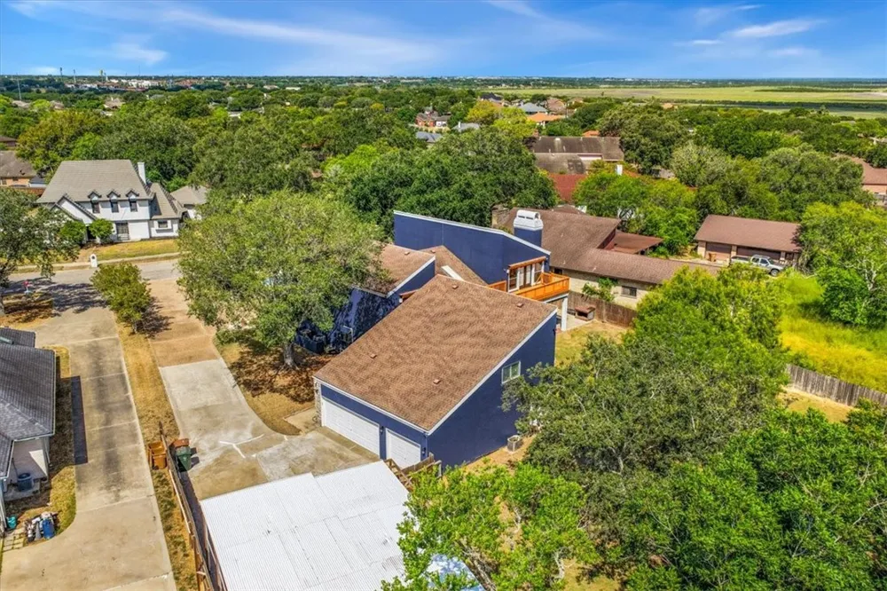 3730 Castle River Drive Corpus Christi, TX 78410