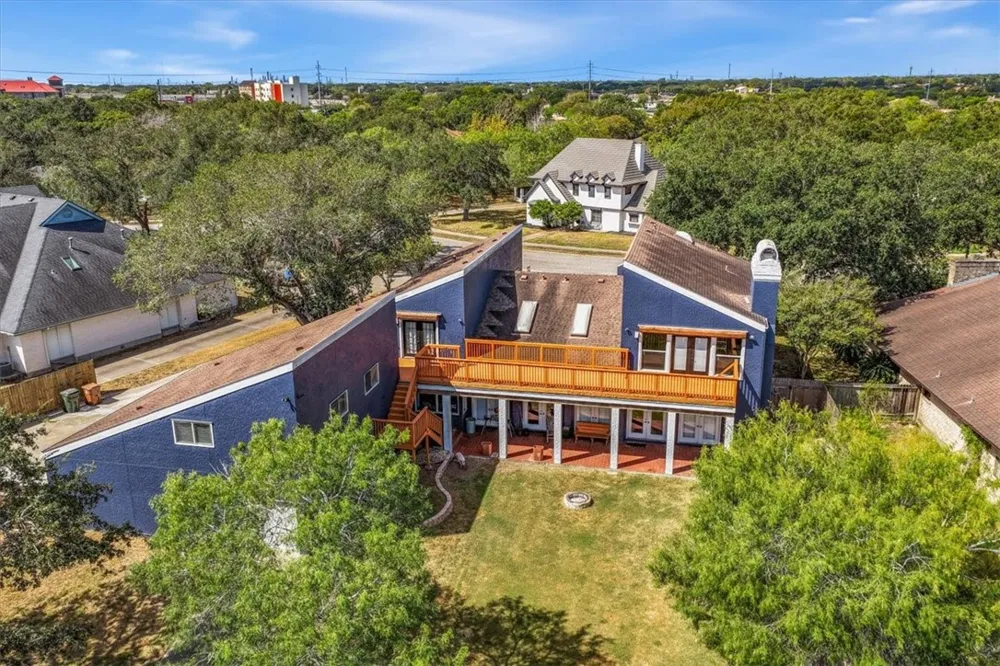 3730 Castle River Drive Corpus Christi, TX 78410