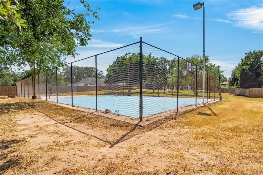 3730 Castle River Drive Corpus Christi, TX 78410