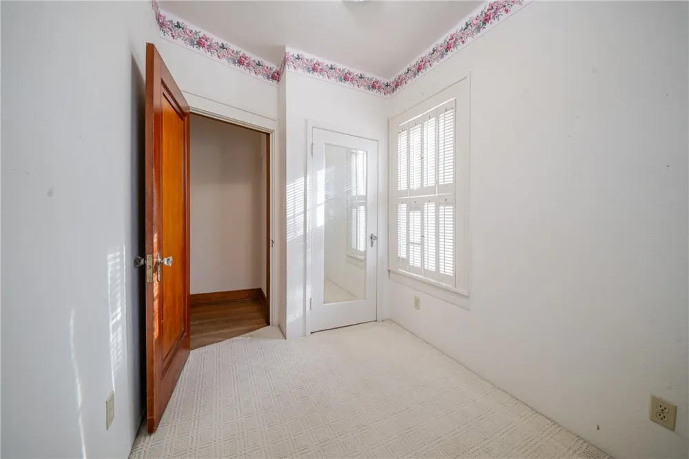 205 E Cleveland Street Beeville, TX 78102