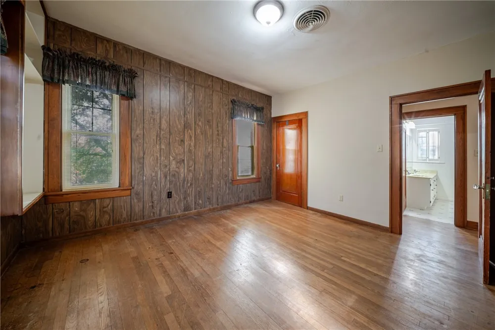 205 E Cleveland Street Beeville, TX 78102