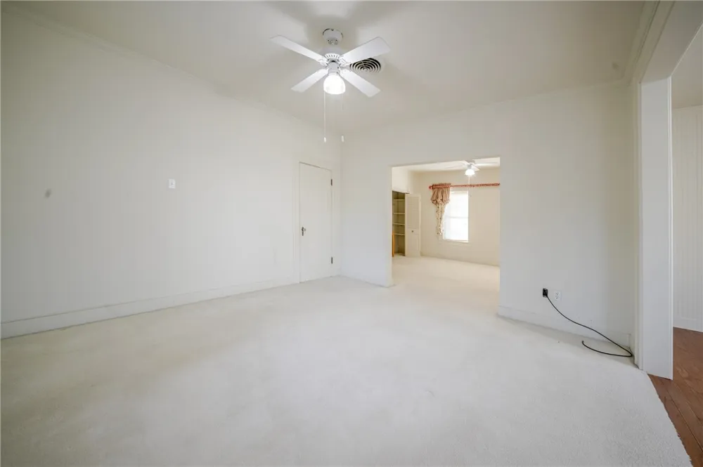 205 E Cleveland Street Beeville, TX 78102