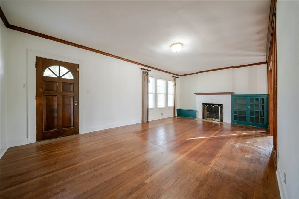 205 E Cleveland Street Beeville, TX 78102