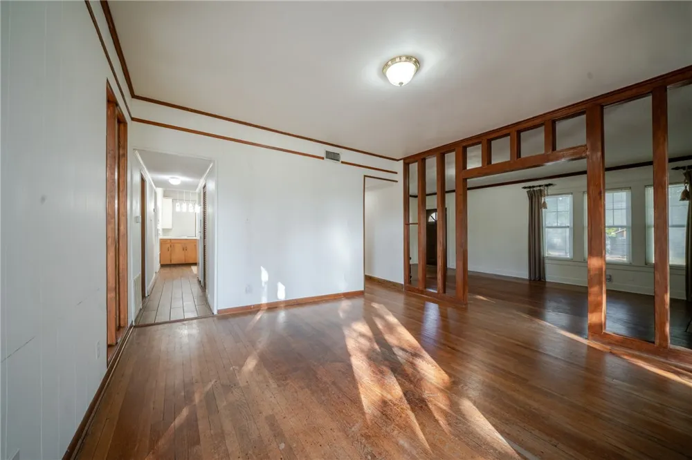 205 E Cleveland Street Beeville, TX 78102
