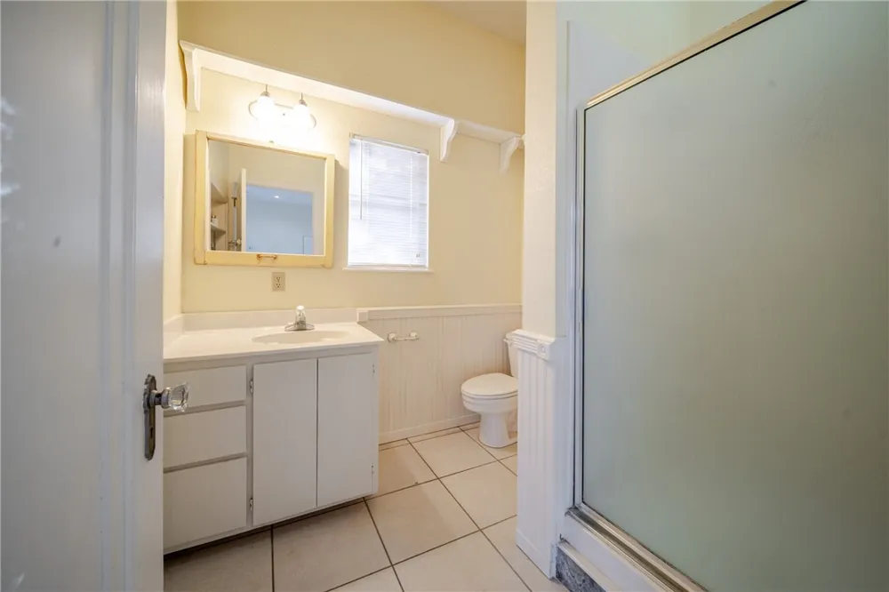 205 E Cleveland Street Beeville, TX 78102