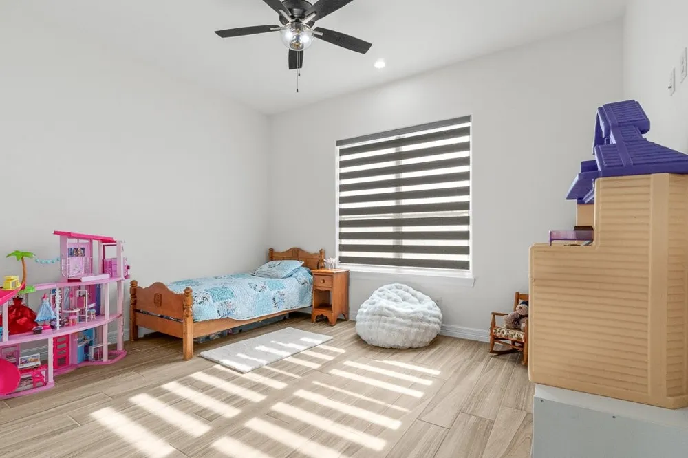 2326 Shaftsbury Drive Corpus Christi, TX 78415