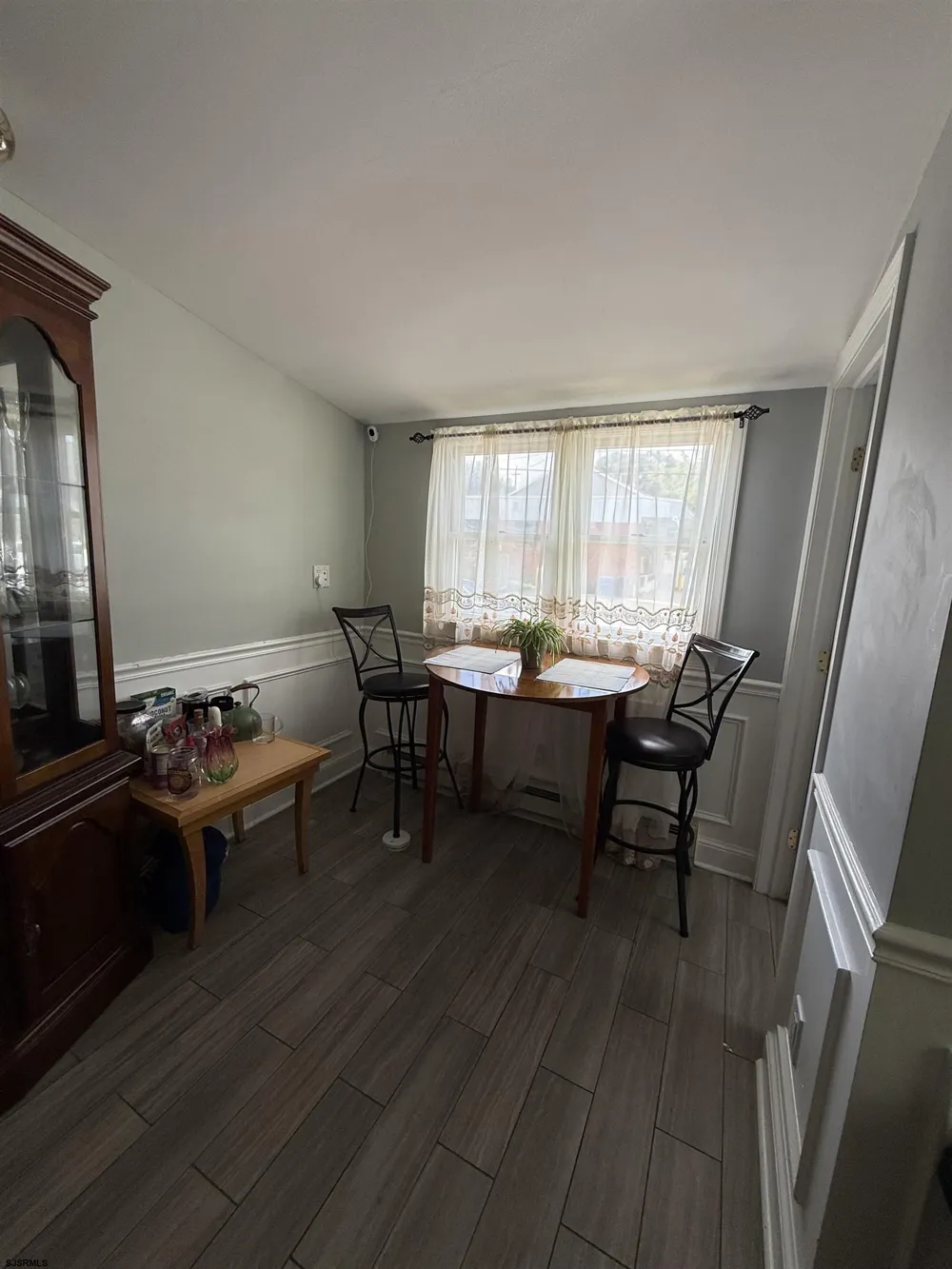 1049 Maple Ave Linwood, NJ 08221