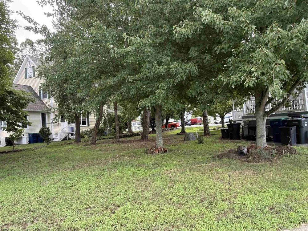 1049 Maple Ave Linwood, NJ 08221