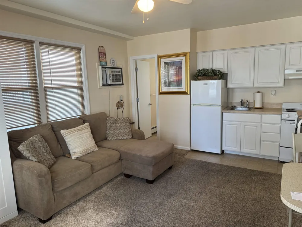 9505 Ventnor Margate, NJ 08402