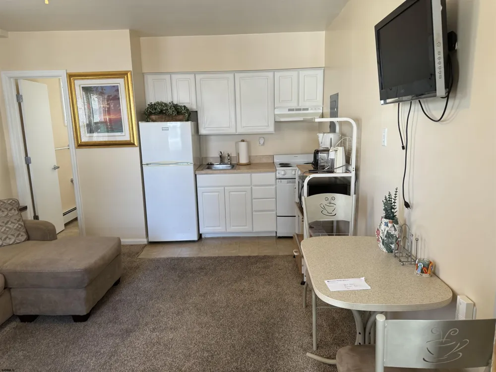 9505 Ventnor Margate, NJ 08402