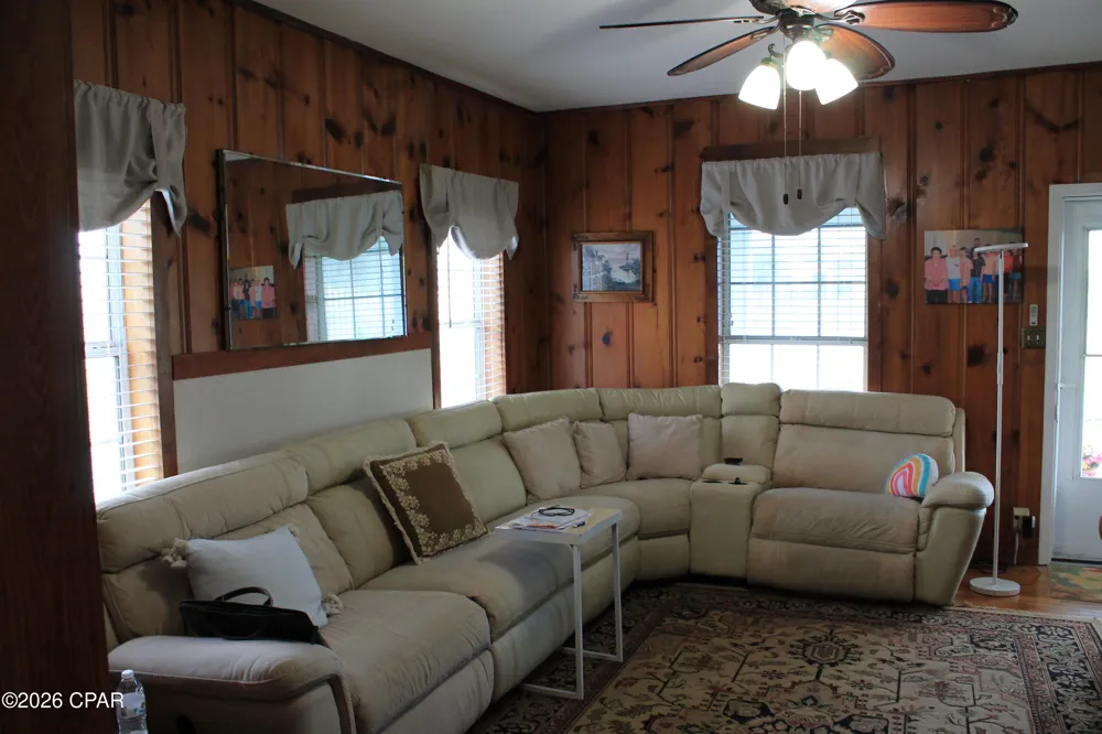 3035 E 5th Street Panama City, FL 32401