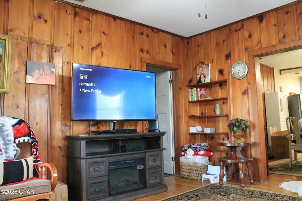 3035 E 5th Street Panama City, FL 32401