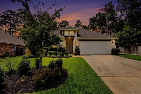297 Scarlet Maple Way