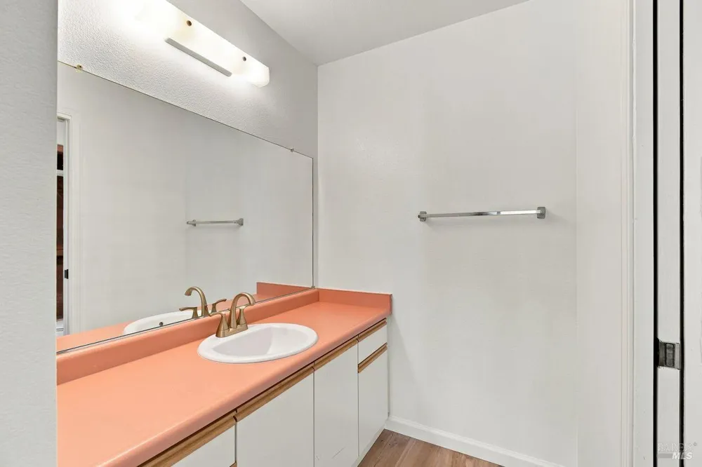 495 Mission Boulevard Santa Rosa, CA 95409