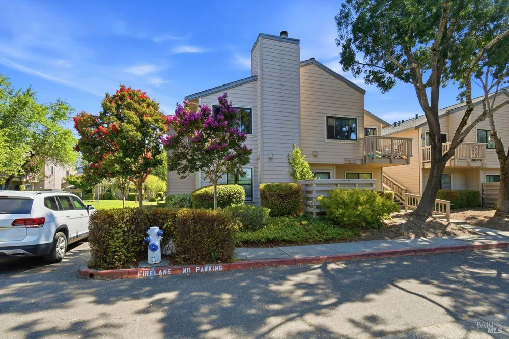 495 Mission Boulevard Santa Rosa, CA 95409