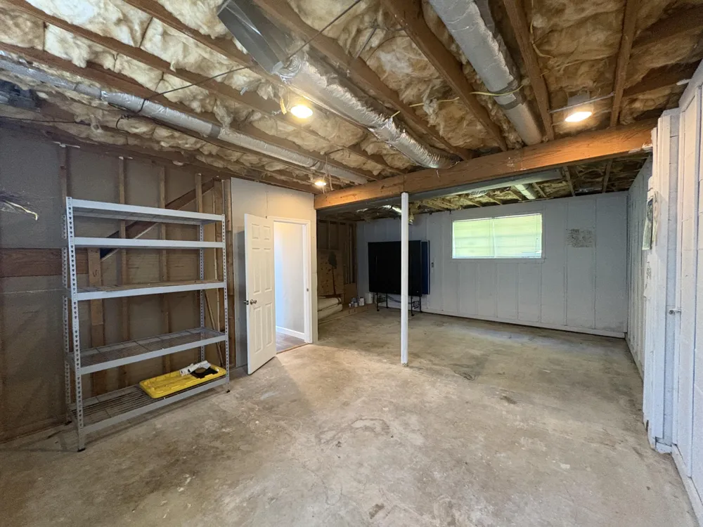 2433 Meade Circle Chattanooga, TN 37406