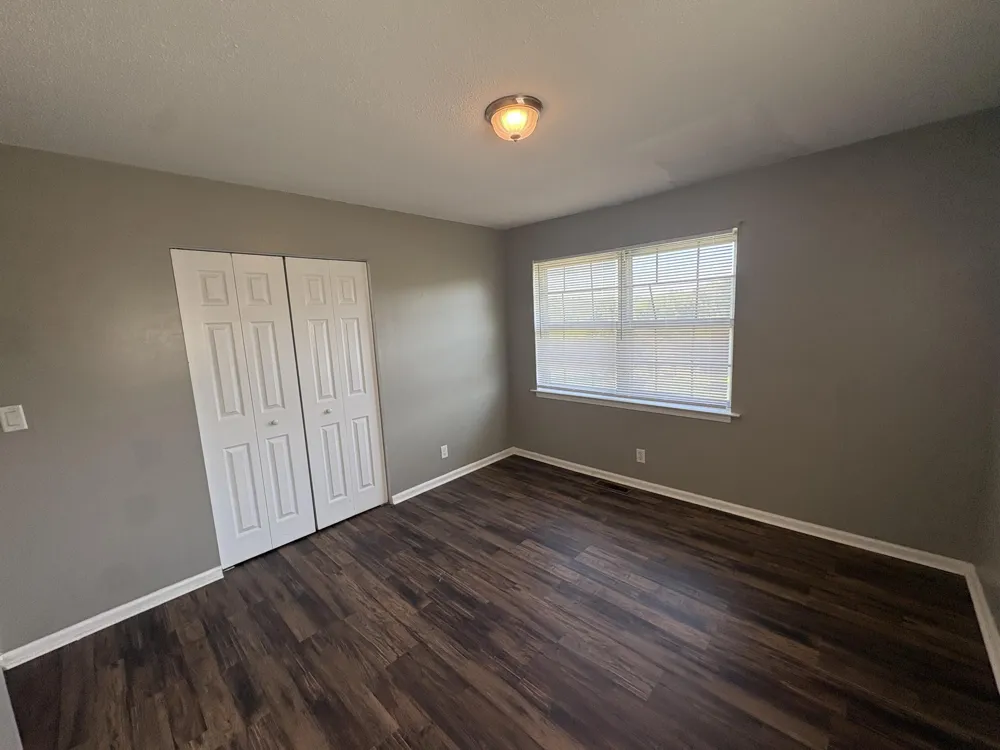 2433 Meade Circle Chattanooga, TN 37406