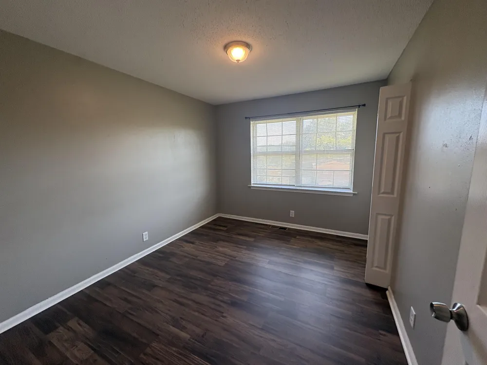 2433 Meade Circle Chattanooga, TN 37406