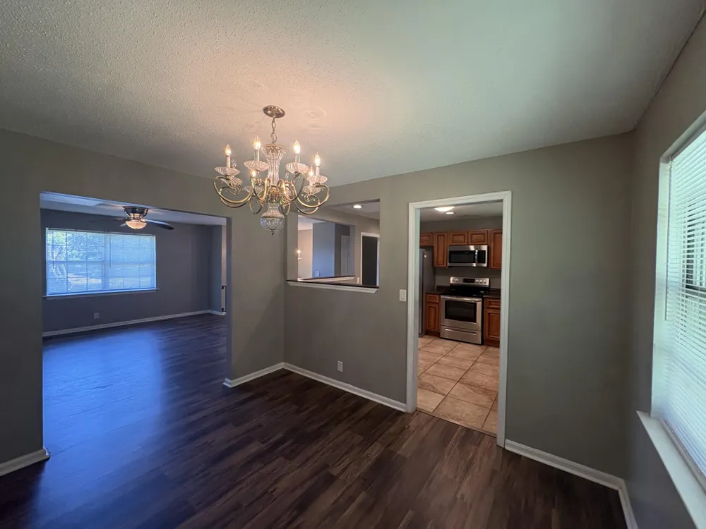 2433 Meade Circle Chattanooga, TN 37406