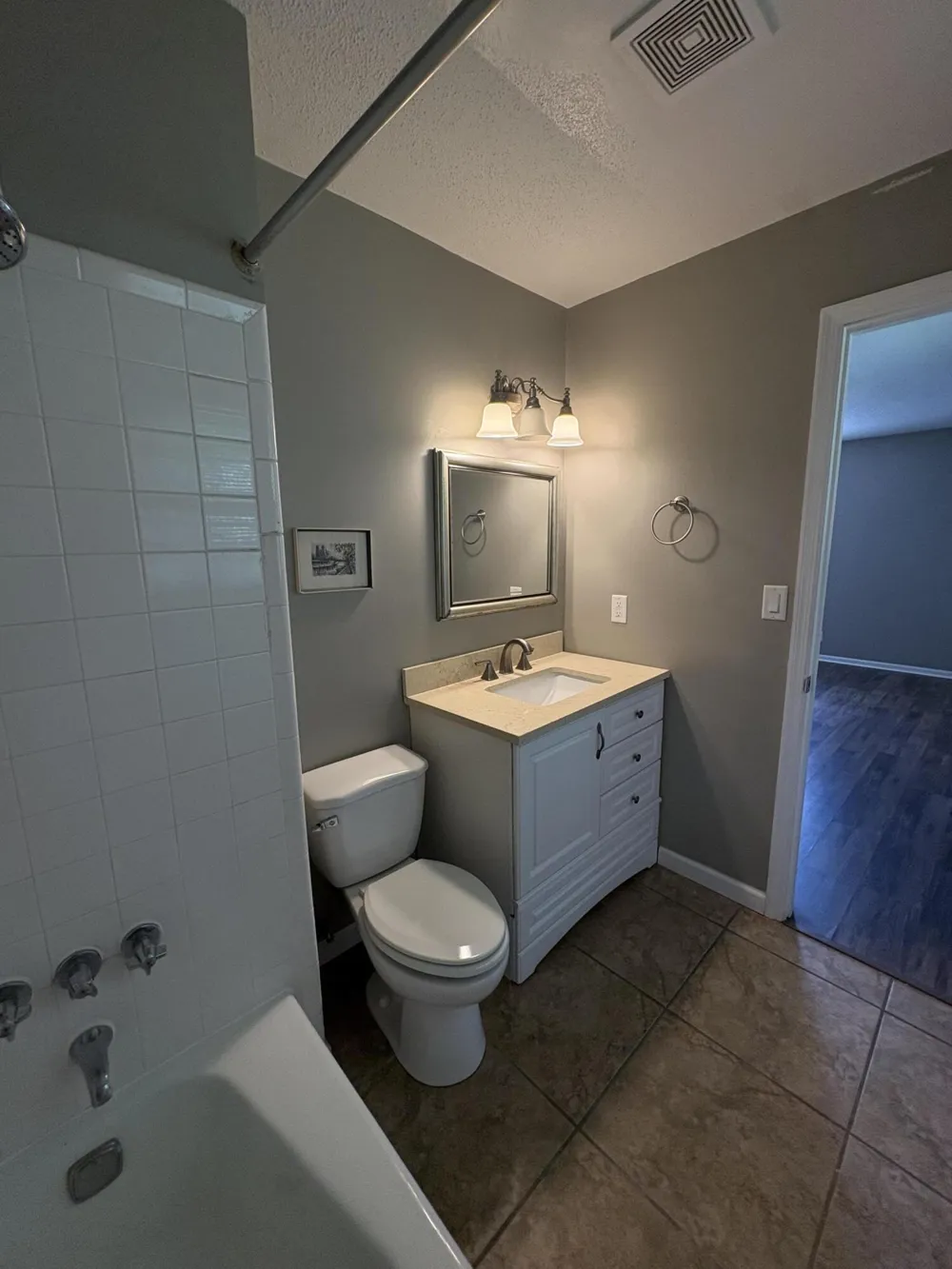 2433 Meade Circle Chattanooga, TN 37406