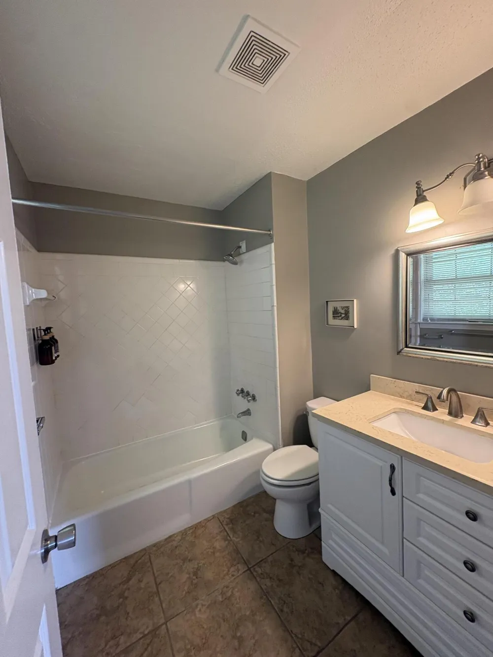 2433 Meade Circle Chattanooga, TN 37406