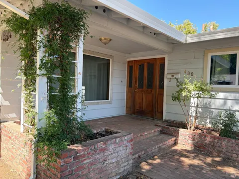 488 Haehl Street