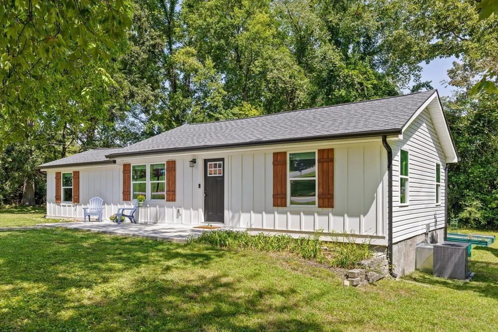 4328 Norcross Road Hixson, TN 37343
