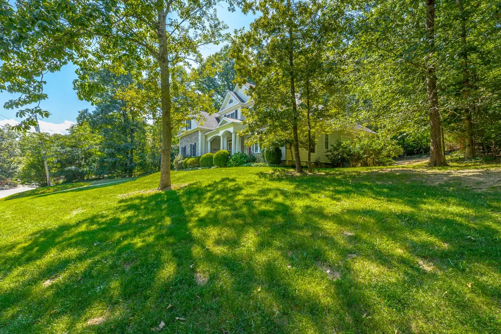 1122 Mountain Terrace Lookout Mountain, GA 30750