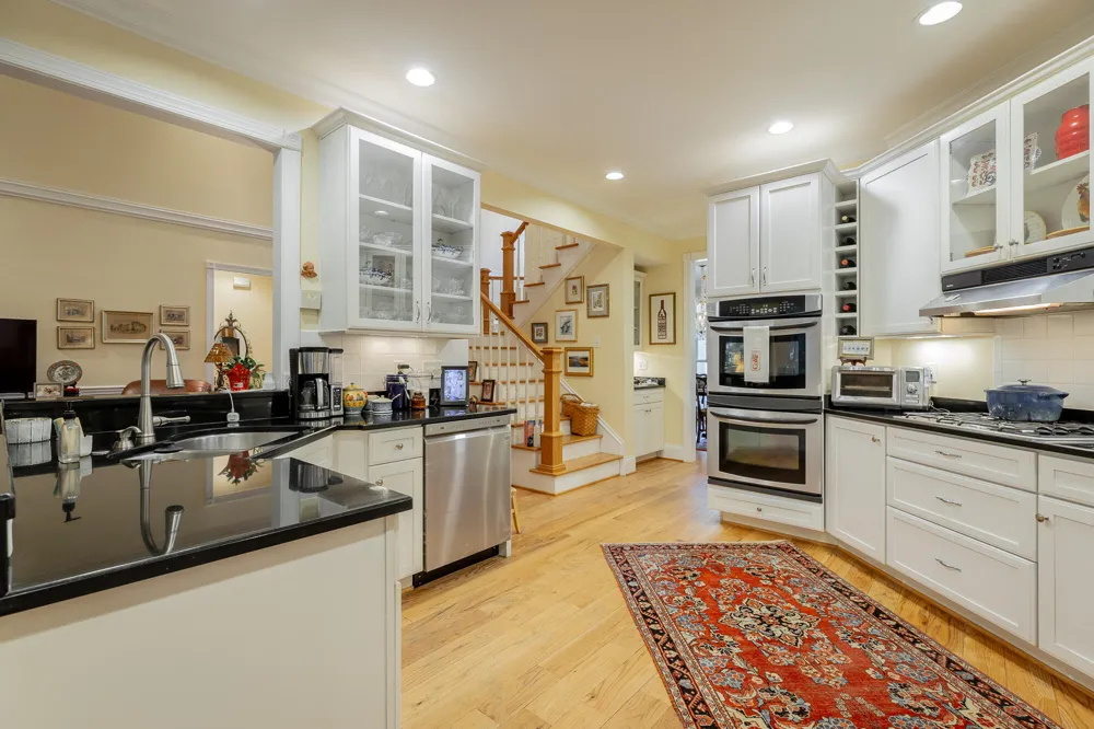 1122 Mountain Terrace Lookout Mountain, GA 30750