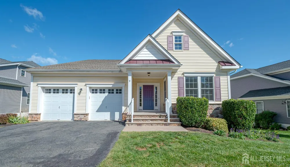 9 Comstock Lane Montgomery, NJ 08558