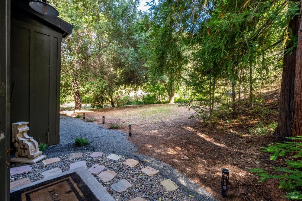 3588 Silverado Trail St. Helena, CA 94574