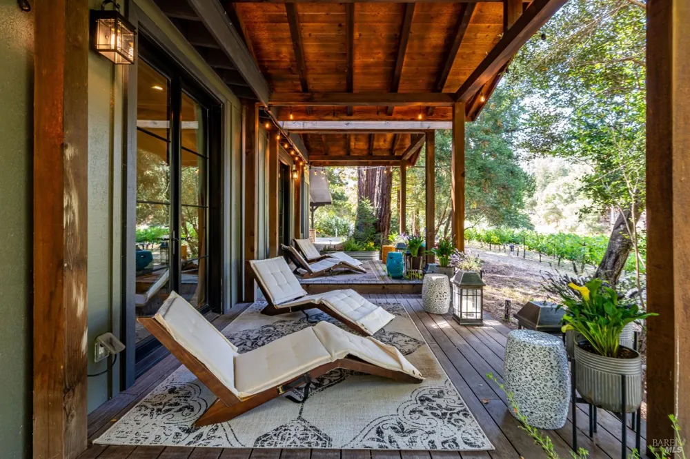 3588 Silverado Trail St. Helena, CA 94574