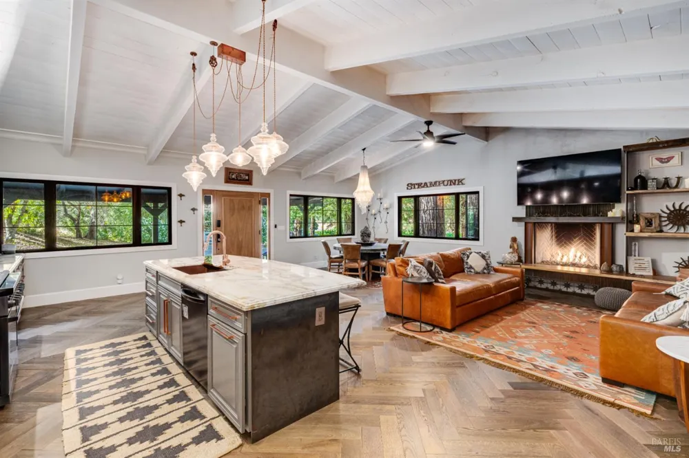3588 Silverado Trail St. Helena, CA 94574