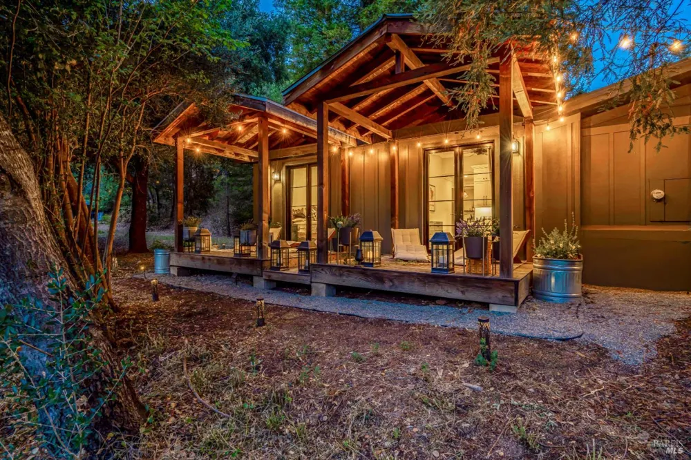 3588 Silverado Trail St. Helena, CA 94574