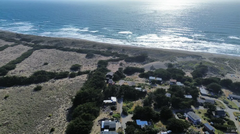 280 Driftwood Avenue Bodega Bay, CA 94923