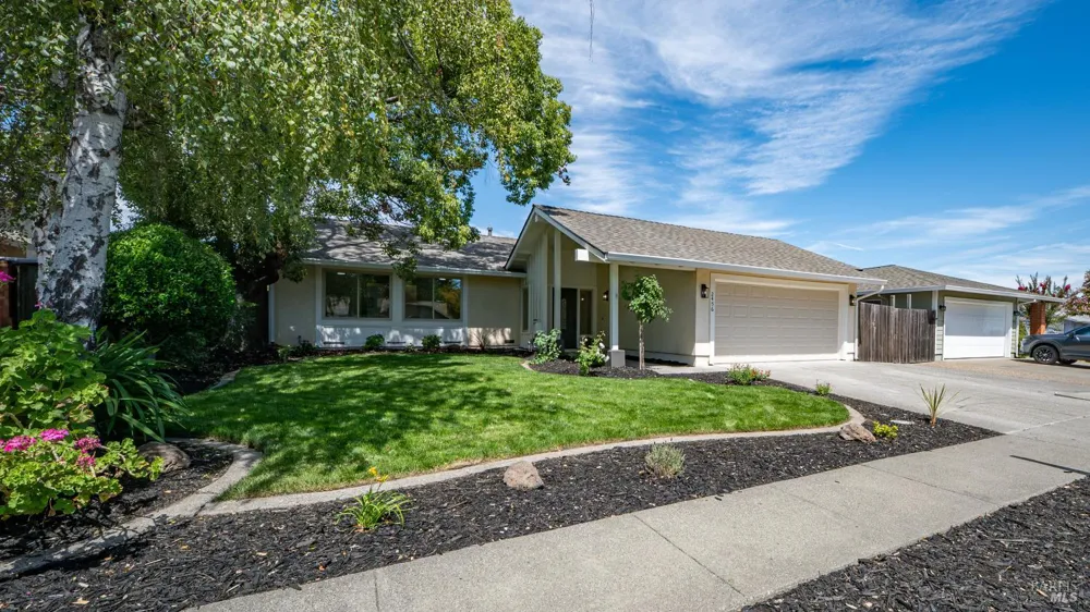 2456 Claret Street Napa, CA 94558