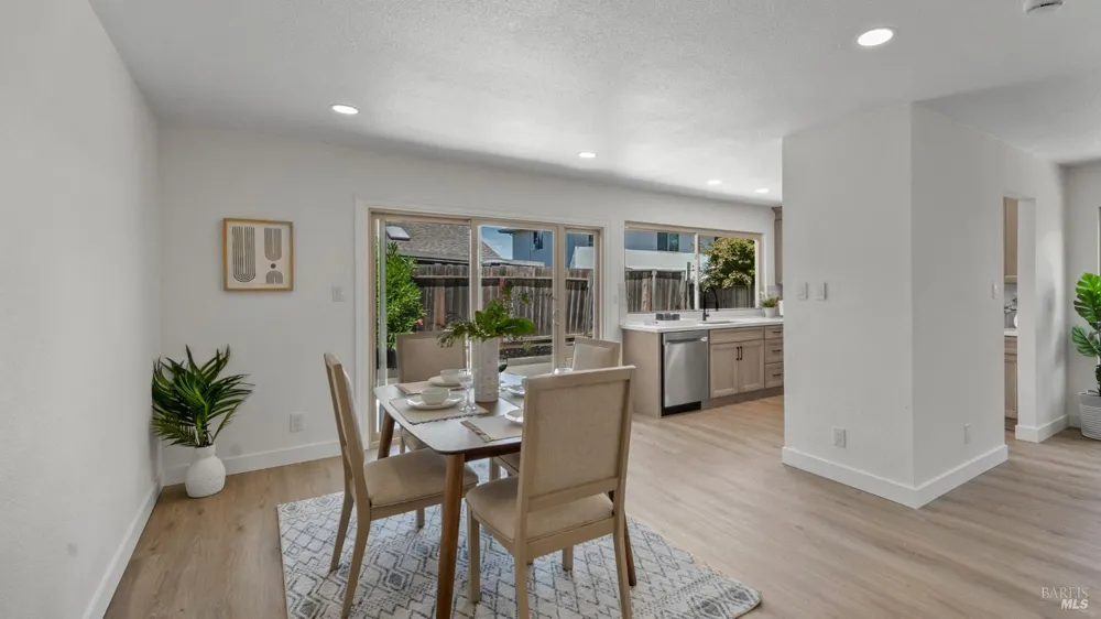 2456 Claret Street Napa, CA 94558