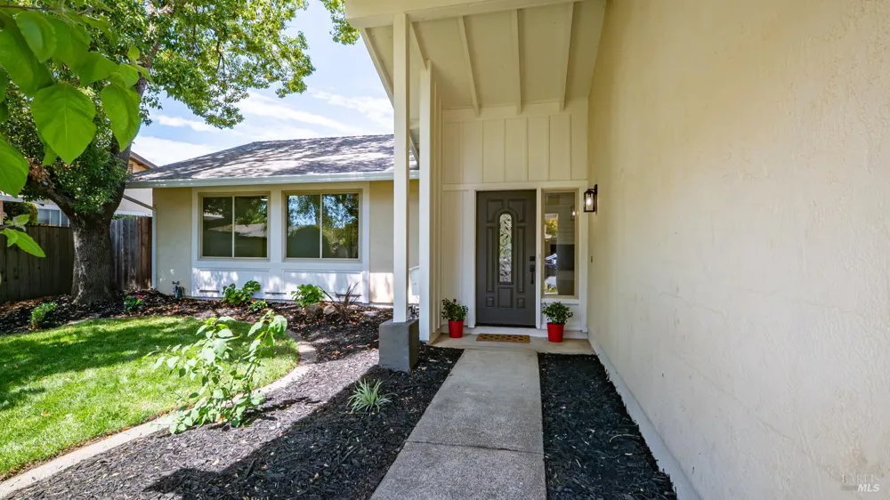 2456 Claret Street Napa, CA 94558