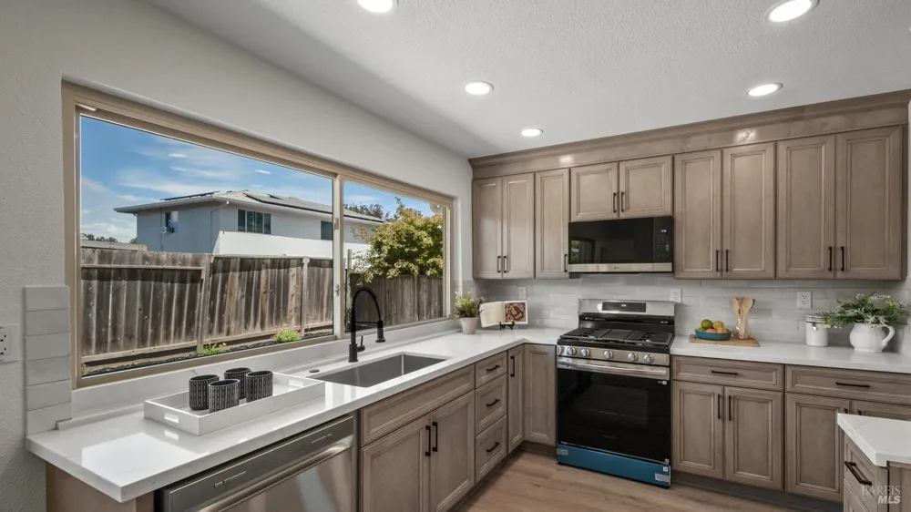 2456 Claret Street Napa, CA 94558