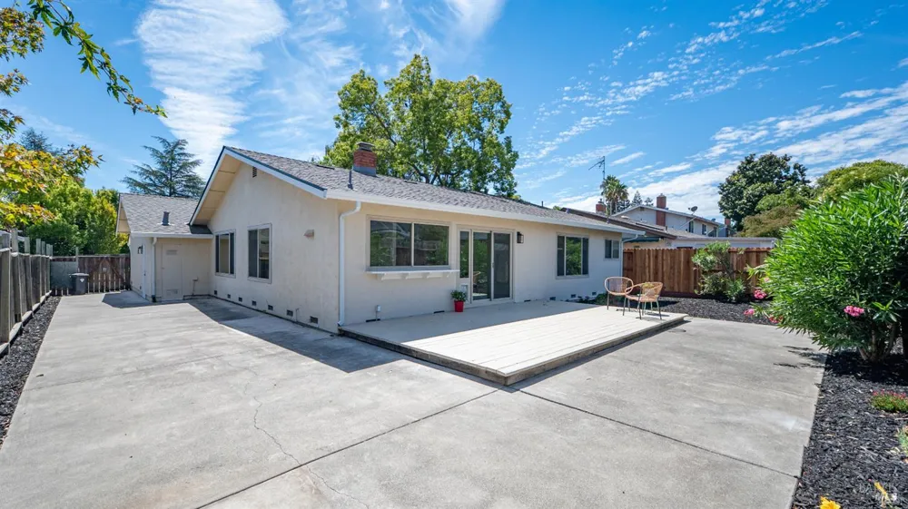 2456 Claret Street Napa, CA 94558