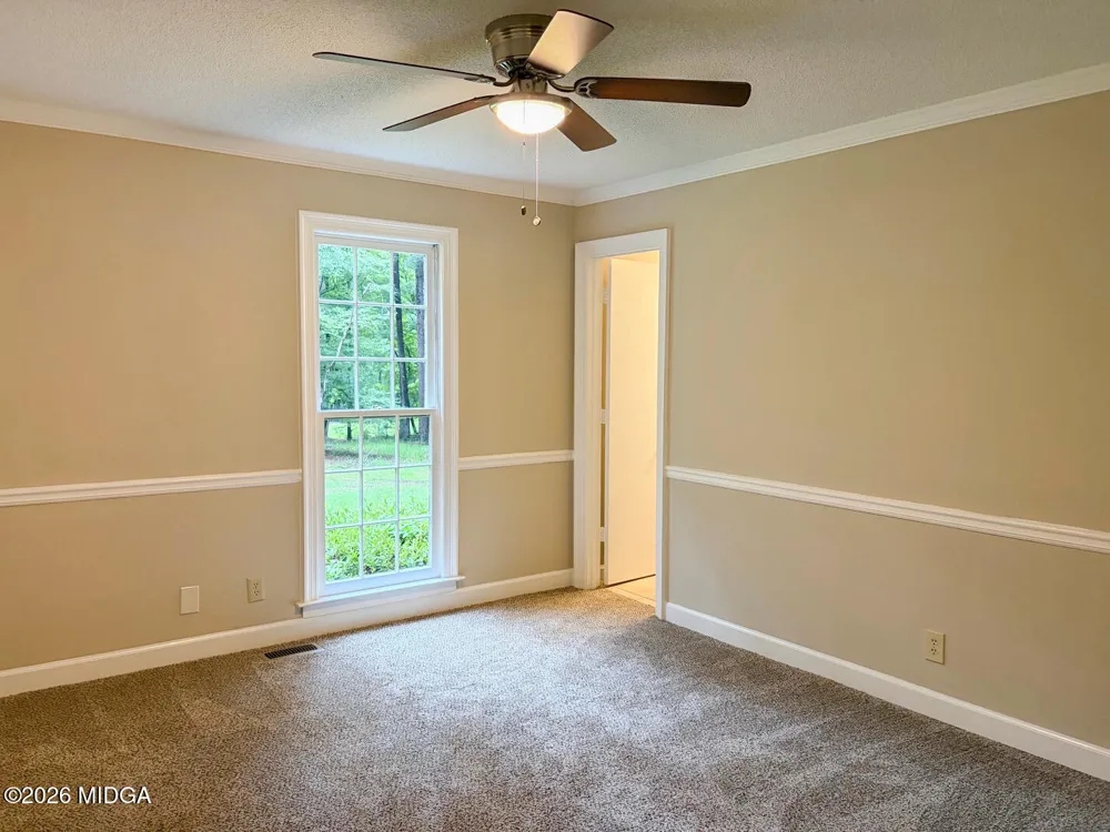 148 Greenbriar Drive Gray, GA 31032