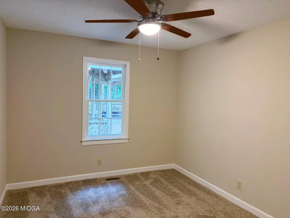 148 Greenbriar Drive Gray, GA 31032